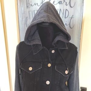 EightTwo Hooded denim Jean Jacket